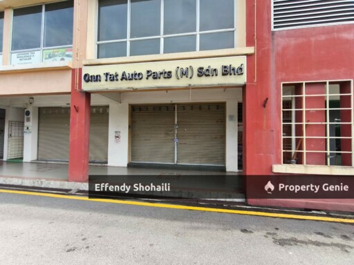 MEDAN SELAYANG SHOP GROUND FLOOR