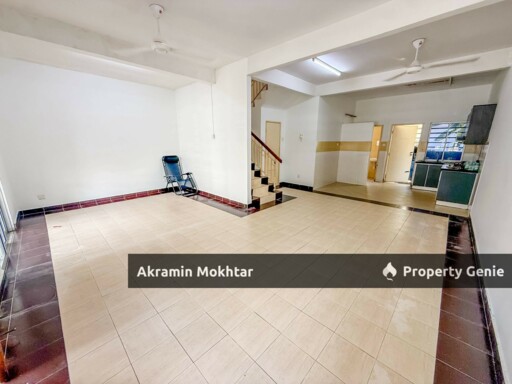 Renovated | Double Storey Terrace Seksyen 5, Kota Puteri, Rawang.