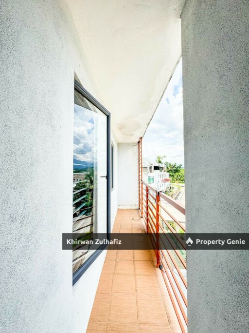 Bayan Parkhomes Batang Kali Three Storey For Sale
