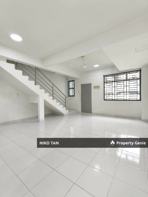 Laman Indah 2 Sty RMMJ Pulai Indah For Sale