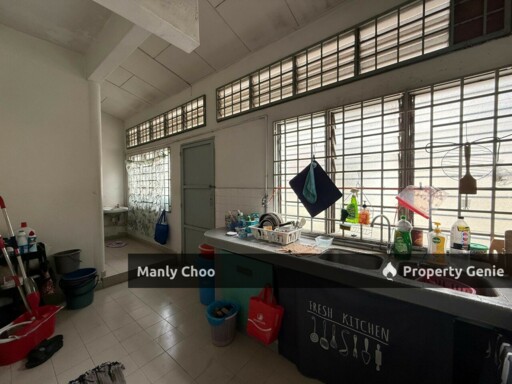 BELOW VALUE 200K Double Storey Terrace Jalan Merpati Melaka Baru Texas