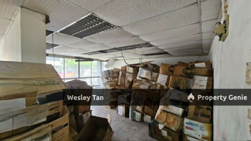 Melaka Raya 3 Commercial Adjoining Shops 66x70 Main Road with Parking