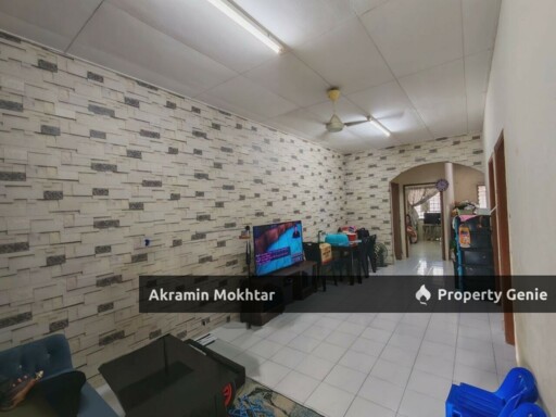 Facing Open & Cheapest | SINGLE STOREY TERRACE TAMAN LESTARI PUTRA, SERI KEMBANGAN.
