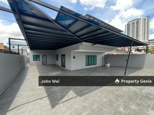 🔥☘ Rare Guarded Luxury Home @ Taman Majidee – Near Kebun Teh, Schools & Supermarkets! ☘🔥 Move-in Ready | Fully Renovated | Prime Location