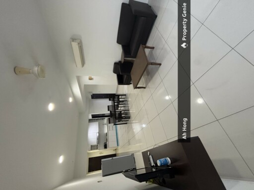 Taman Molek / Molek Pulai / 1bedroom / Fully Furnished / Below Market