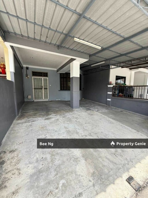 Taman Daya / Jalan Nibong / 2 Storey Terrace 20x70 / Cheapest / Full Loan