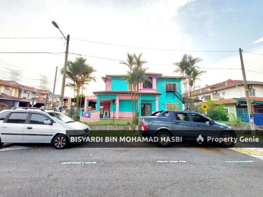 Corner Lot Double Storey Terrace Seksyen 8 Bandar Baru Bangi, Bangi.