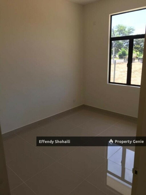 MAHKOTA HILLS SEKSYEN 5 LENGGENG BUNGALOW