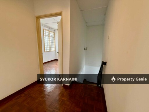 Double Storey Terrace Jalan Daisi, Bukit Sentosa, Rawang