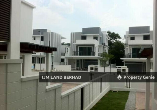 Villa 33 @ Bukit Manda'rina