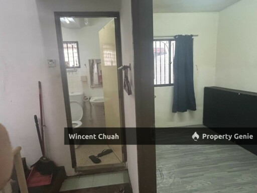 [WALK TO LRT] 2.5 Storey Terrace Desa Setapak Wangsa Maju for Rent