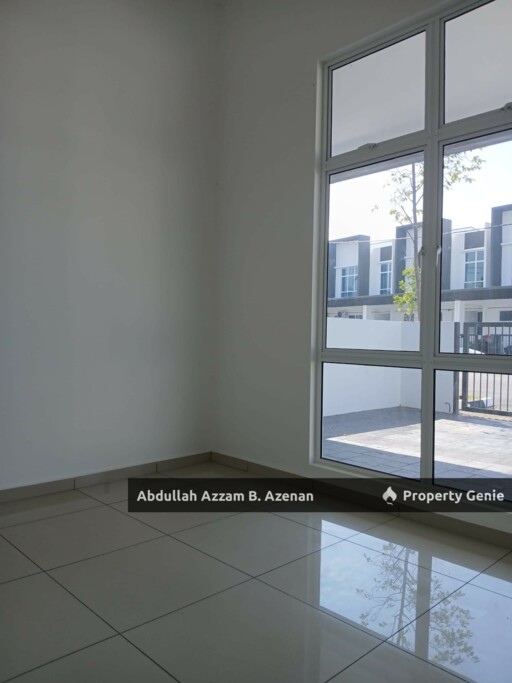 Double Story Corner Lot ‼️ Taman La Casa Lunas