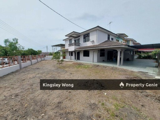 Pinji Mewah Pengkalan Ipoh Double Storey Corner House Below Market 10% Simple Renovated Near Aeon lahat Banks
