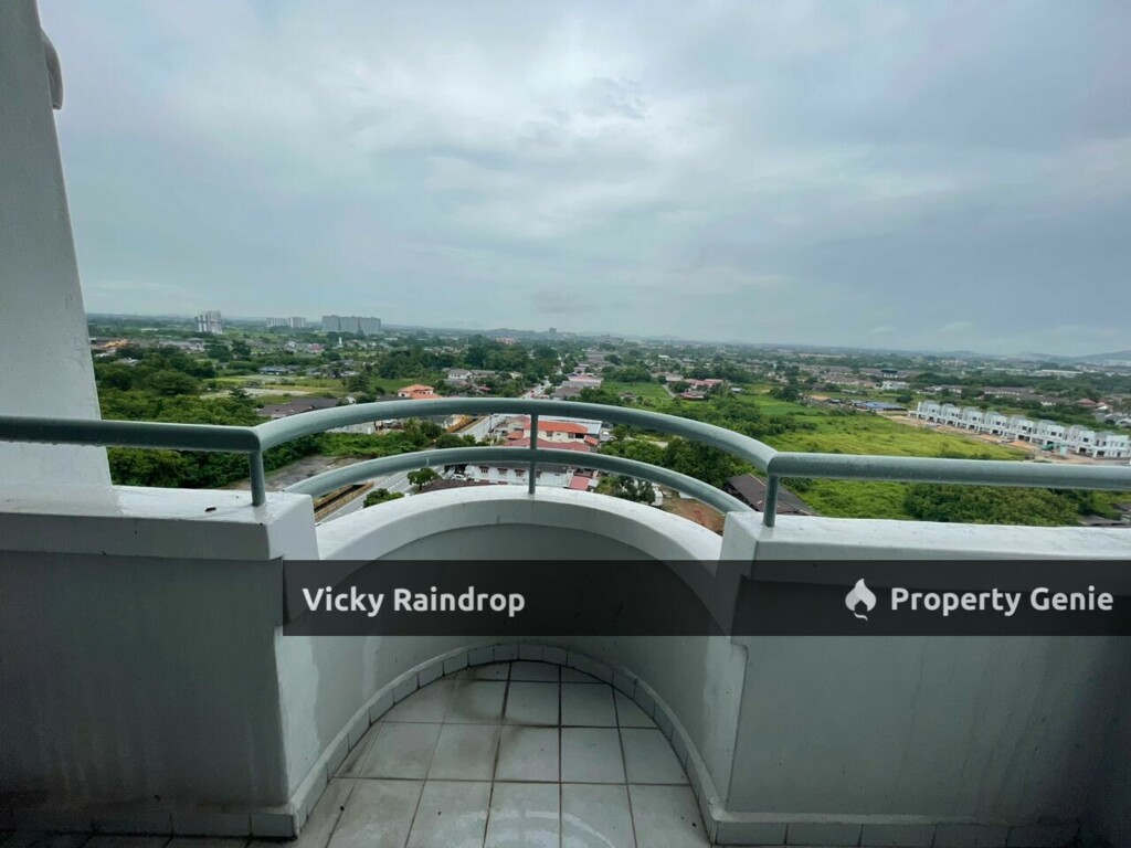 [FOR SALE] KLEBANG CASUARINA CONDO FREEHOLD