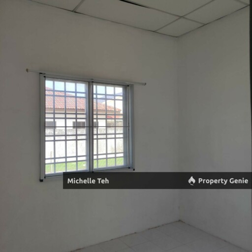 Perak Gopeng Single Storey Bungalow House For Sale