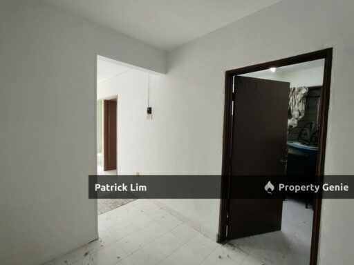 (1St Floor) Pangsapuri Kota Laksamana Utama For Sale