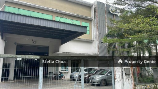 🏭Semi. D FACTORY FOR RENT RM20k  📍Jalan Karas, Kempas Lama