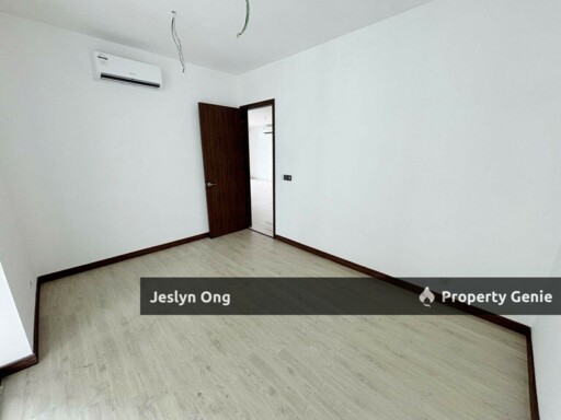 🌟 Green Haven — Nature Meets Luxury Living 🌿 环境优美，空气清新，生活便利，是家庭与投资的理想选择！