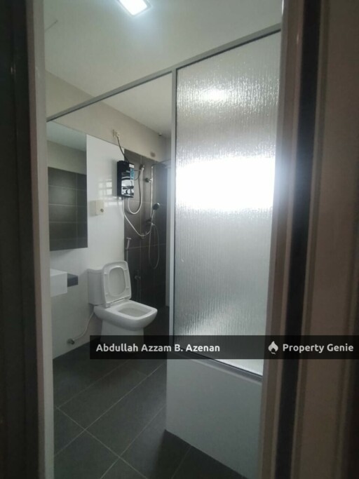 DOUBLE STORY CORNER LOT ! FULLY FURNISHED