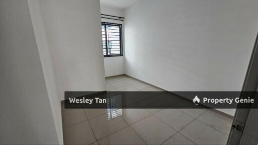 New Cheng 2 Storey Terrace Gated Community 20x70 Freehold 4rooms Bare