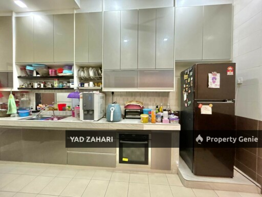 Cornerlot Unit and Completed with Renovated & Extended @ Taman Sejahtera, Klang
