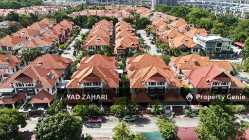 Alam Damai, Cheras | 2.5 Storey Semi D 6 Bedrooms | RM1.89M - Renovated and Extended 2 Rooms & Balcony