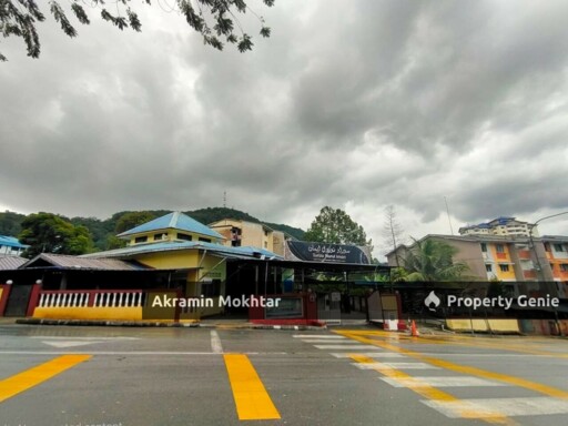 10 MIN LRT & NEAR SURAU | Flat Kelumpuk Dahlia AU3 Keramat