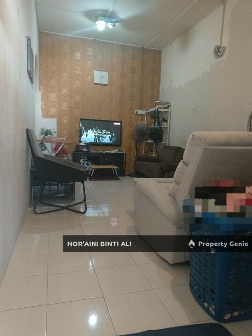 RUMAH TERES SETINGKAT DI PERUMAHAN PELINDUNG MAJU (Belakang Klinik Kesihatan Baserah)