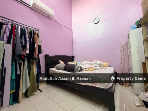 END LOT RENOVATED TAMAN KELISA RIA II