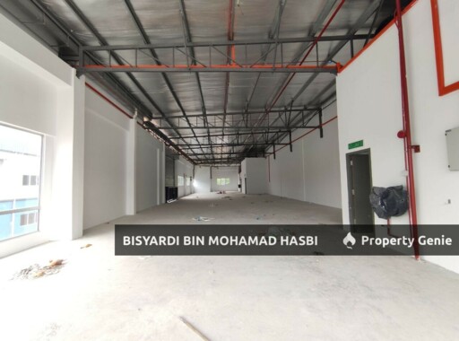 NEW 3 STOREY SEMI DETACHED , BALAKONG JAYA, BALAKONG .
