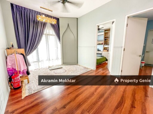 FREHOLD & RENOVATED | 3 Storey Semi-D Lambaian Residence, Kajang