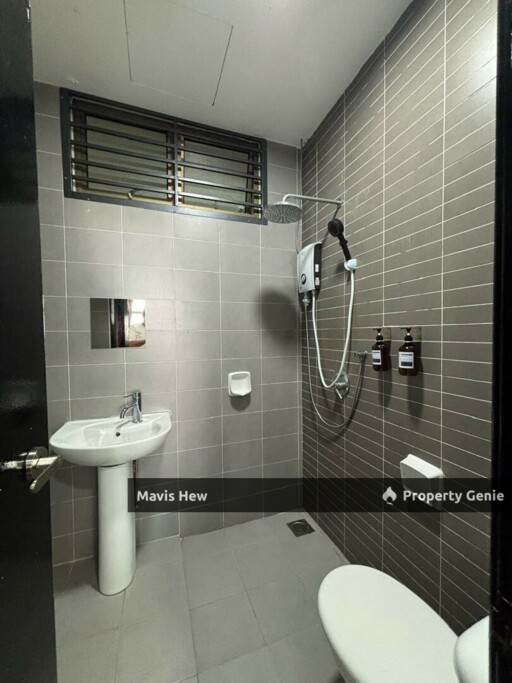 For Rent, Palazio @Taman Mount Austin, 1 Carpark, Fully Furnished