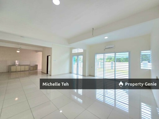 Gopeng Double Storey semi D For Sale