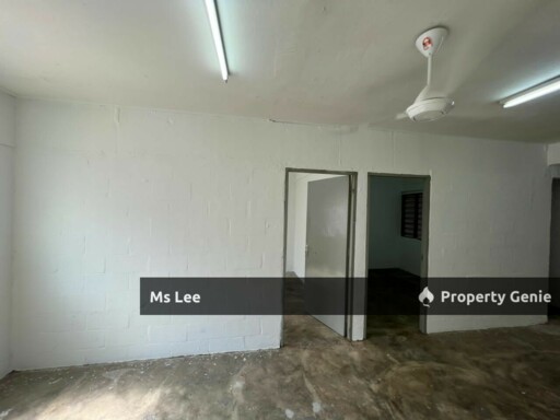 Dahlia Apartment @ Bandar Country Homes, Rawang-Blok Melati Tingkat 1-Ready 30/11 or 15/11