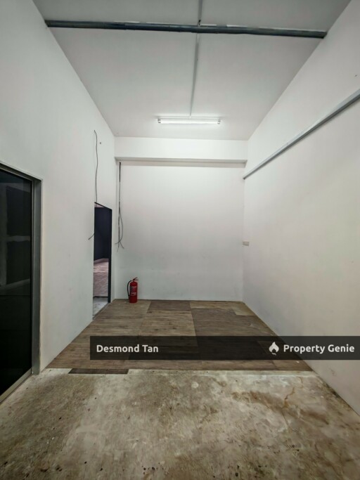 Seremban 2 Centrio Facing Mainroad Gfloor (Below Market Value), Ikon, Uptown Avenue, Plazo S2 Height