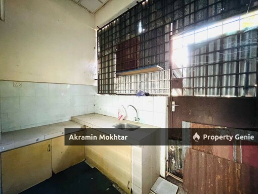 FREEHOLD & FACING OPEN | SINGLE STOREY TERRACE INTERMEDIATE HOUSE TAMAN SEMESTI TELUK INTAN PERAK