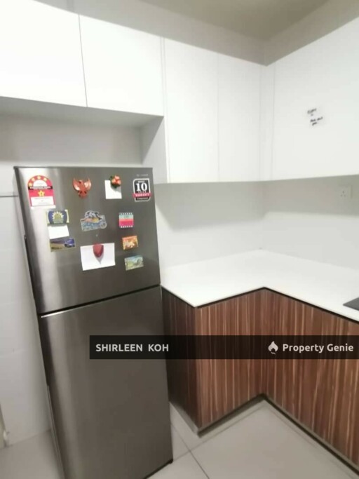 Room for Rent at Season Luxury Apartment @ Larkin