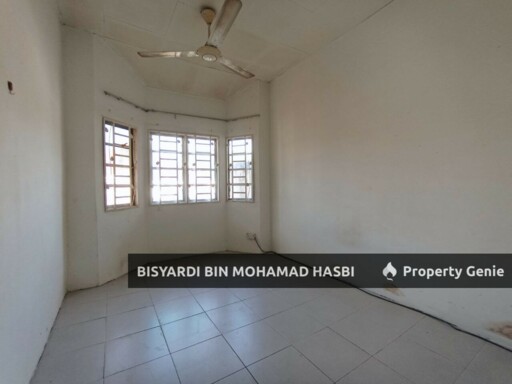 SINGLE STOREY SEMI DETACHED, TAMAN JENJAROM PERMAI JALAN SUKEPI JENJAROM .