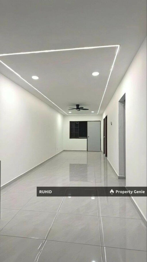 Fully Renovated Low Cost Flat at Bandar Seri Alam, Masai | 3 Beds 2 Baths | Freehold