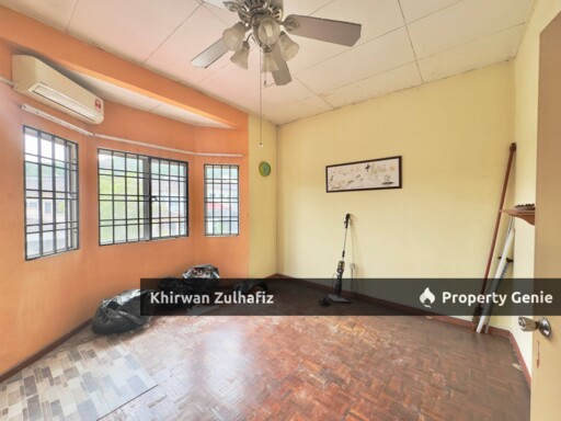 Taman Puncak Jalil PUJ 1 Double Storey Terrace For Sale