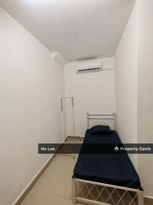 Room 106 RM 650 @ 2 Storey Shop Hotel,Chow Kit -near LRT/HKL/IJN -Ready Now