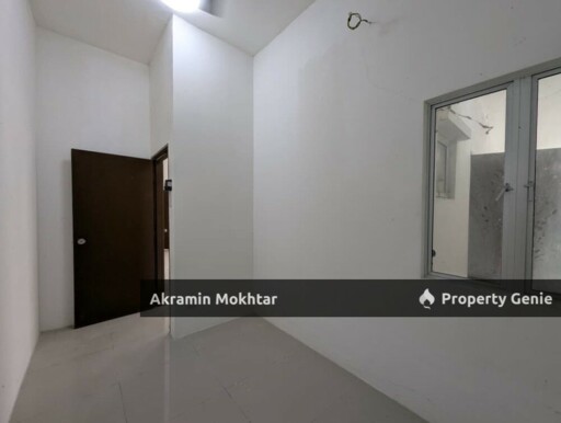 Renovated, Gated & Guarded Semi D Cluster 2 Tingkat Taman Desiran Bayu, Puchong