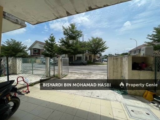 RENOVATED 2 STOREY TAMAN BELINNA, SUNGAI KANDIS SEKSYEN 36 SHAH ALAM .