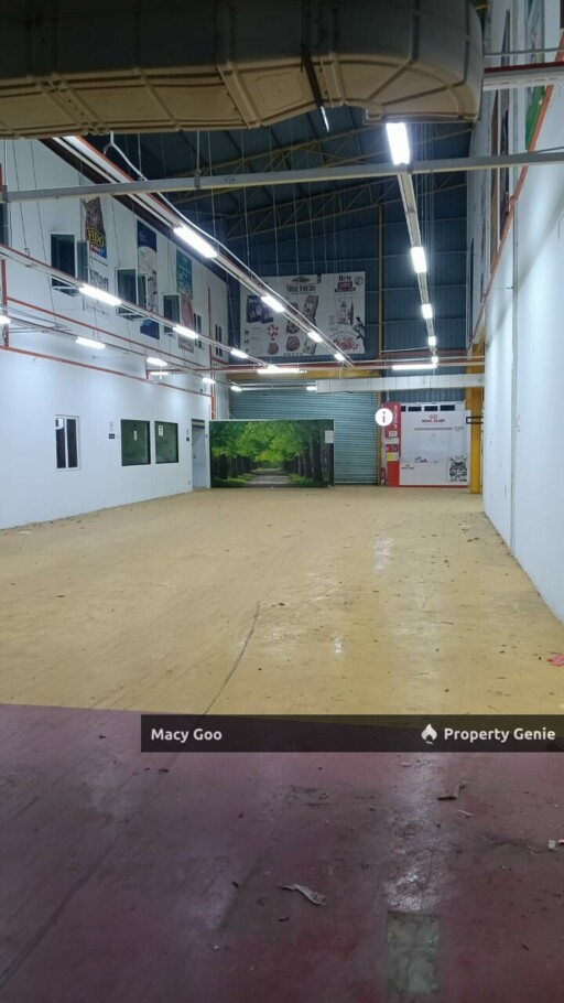 Warehouse Paya Rumput