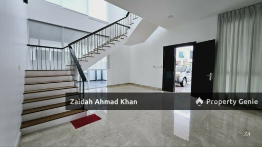 Jacaranda Garden Residence 3 Storey Bungalow For Rent