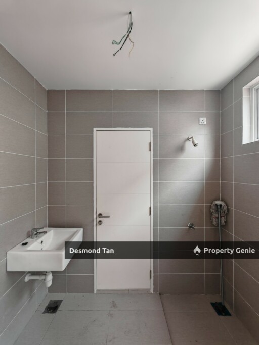 2 Storey Suriaman 2, Suriaman, Bayu Sutera, Hijayu, Sendayan ( RM 1000 Only)