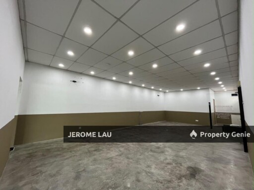 Southkey Lakefront 2nd Floor Shop Office for Rent RM2000