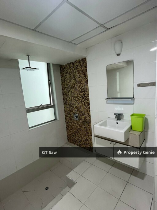 2 Bedroom Unit at Solaris Dutamas, Publika, Mont Kiara For Rent