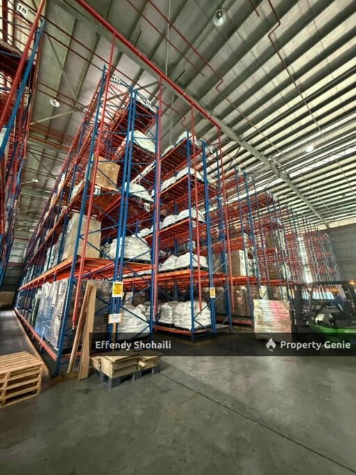 MERU KLANG WAREHOUSE