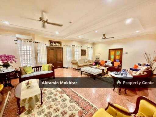 Freehold & Renovated | Double Storey Bungalow SS1 Kampung Tunku, Petaling Jaya